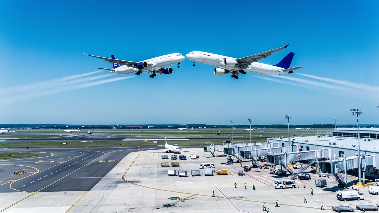 what-is-a-near-miss-aviation-lawyer-in-chicago